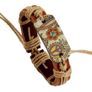 New & Cute Bracelet of Peace Love & Happiness ♡